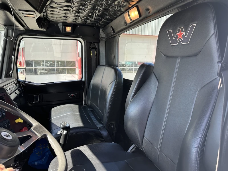 WESTERN STAR 4900SB 2022