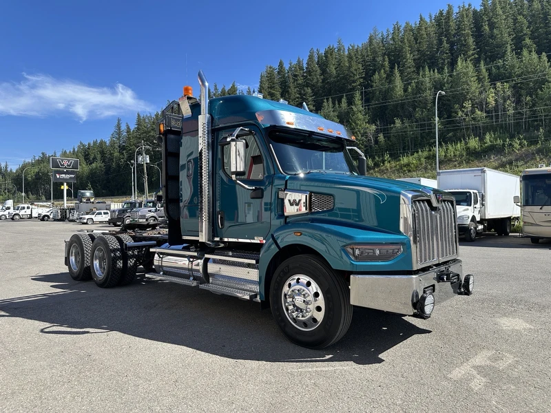 WESTERN STAR 49X 2024