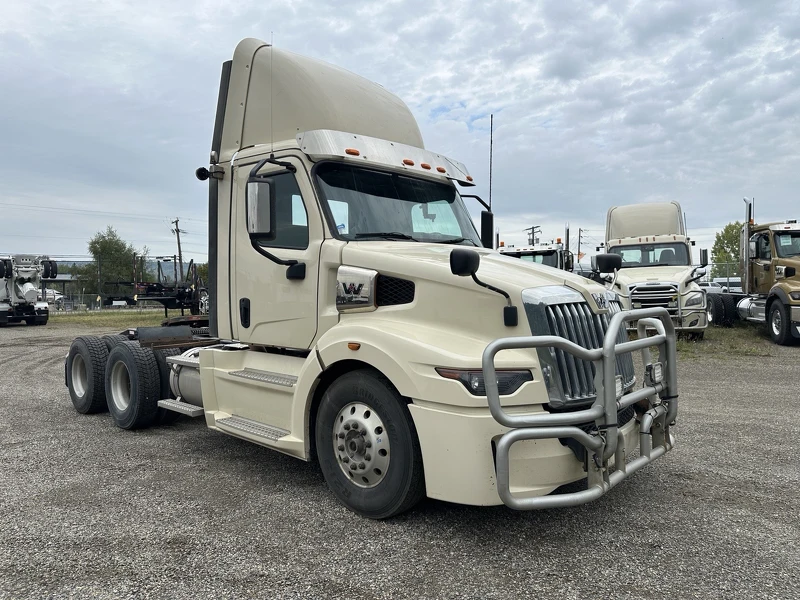 WESTERN STAR 57X 2023