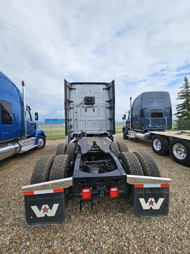 Velocity Truck Centres