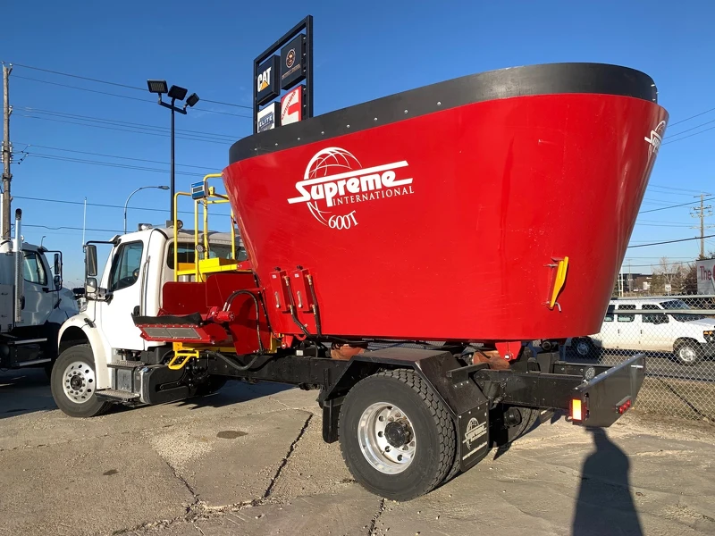 FREIGHTLINER M2 106 2025 Velocity Truck Centres Canada Velocity Truck Centres Prince BC
