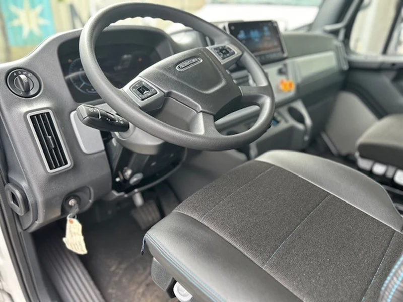 Velocity Truck Centres