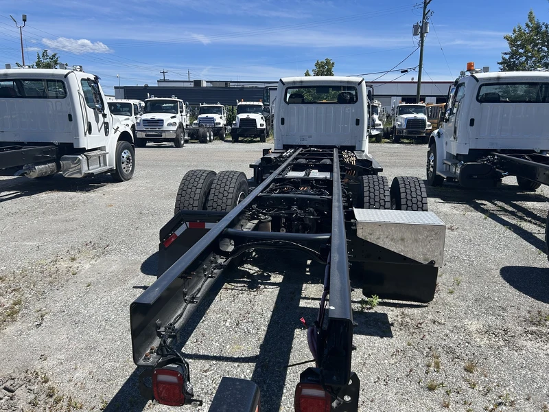 Velocity Truck Centres
