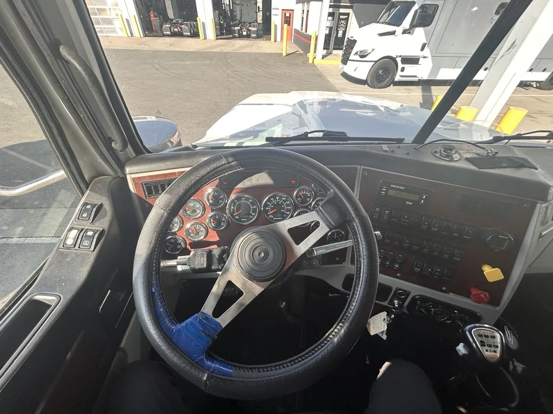 WESTERN STAR 4900SF 2019