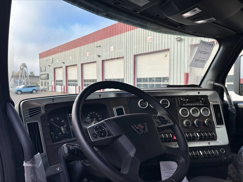 Velocity Truck Centres