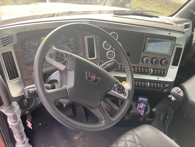 Velocity Truck Centres