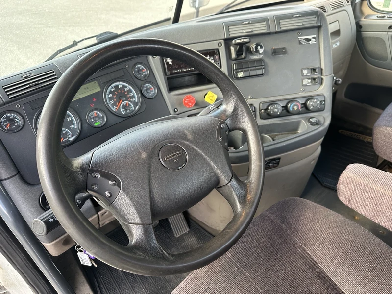 FREIGHTLINER CA113DC 2020
