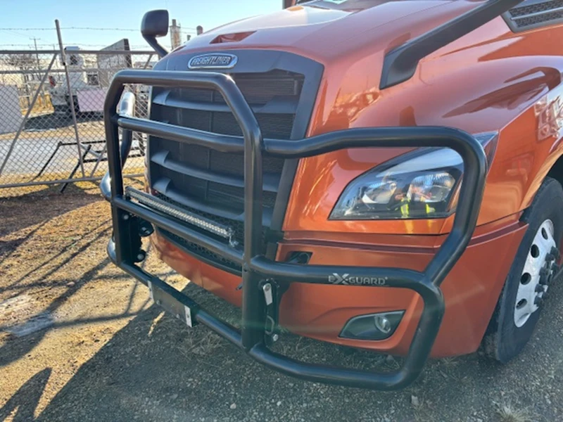 FREIGHTLINER CASCADIA 126 SLEEPER 2025