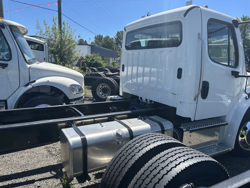 Velocity Truck Centres