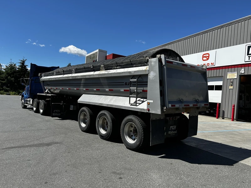 MIDLAND TRIAXLE END DUM 2015